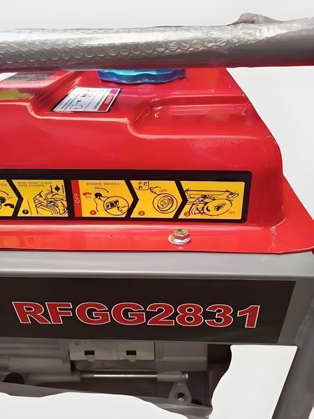 Бензиновий генератор Red Fox RFGG2831 3 кВт 2,5 кВт 69 дБ 7 к.с. 15 л бензогенератор IMP-RFGG2831 фото