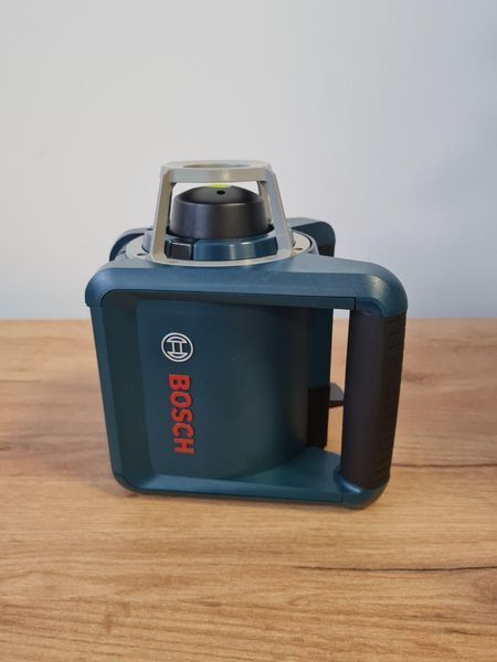 Ротаційний лазерний нівелір Bosch GRL 300 HVG Set Professional, 600 об/хв, 15 с,&nbsp;IP 54 MGT-GRL 300 фото