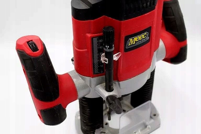 Фрезер Meec Tools 1200Вт 11000-26000об.хв. електричний фрезер MGT-040-027 фото