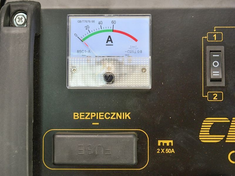 Автомобильное пуско зарядное устройство GEKO 430, 12/24 В MGT-67 фото